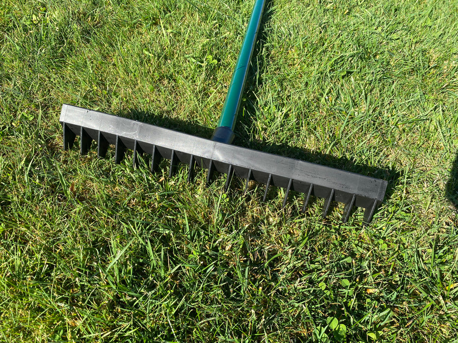 Razor Bunker Rake