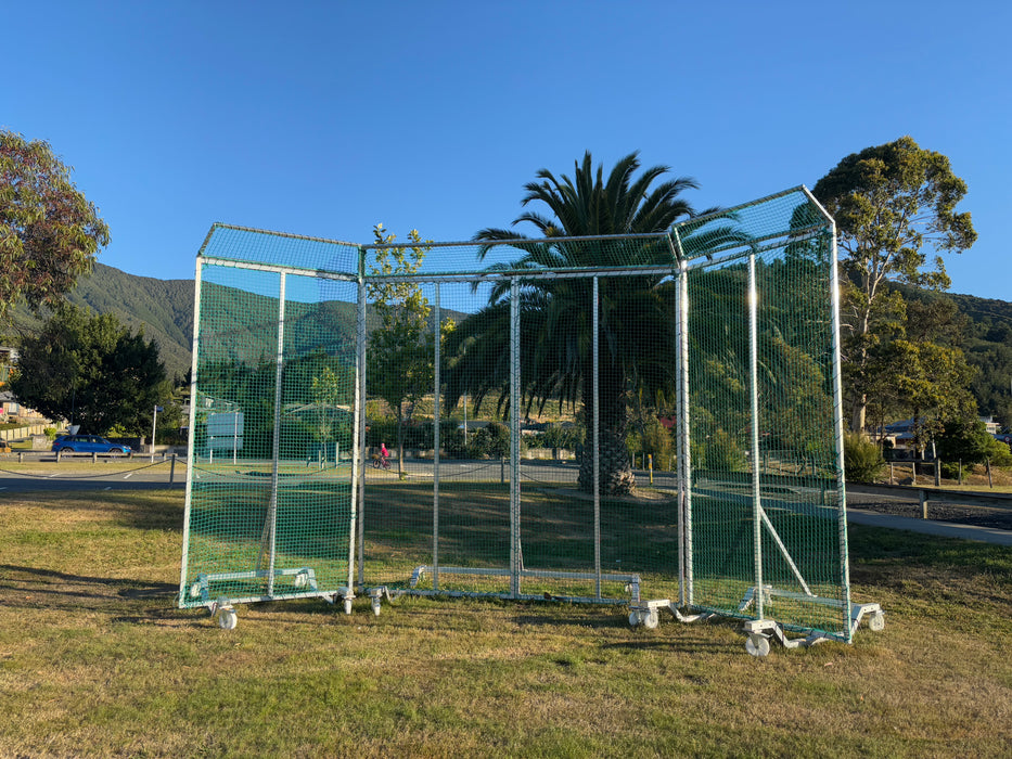 Softball backstop net, Picton